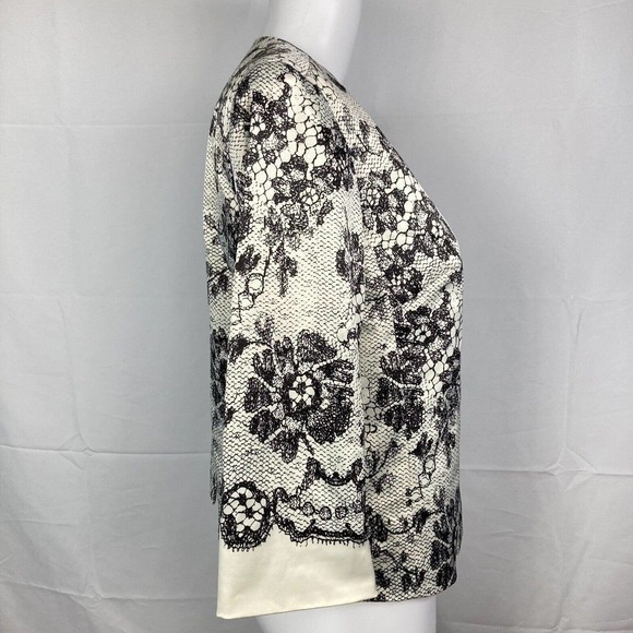 The Limited Scandal Collection Jacket Blazer Sz S Black White Floral Lace Print‎ - Picture 3 of 9